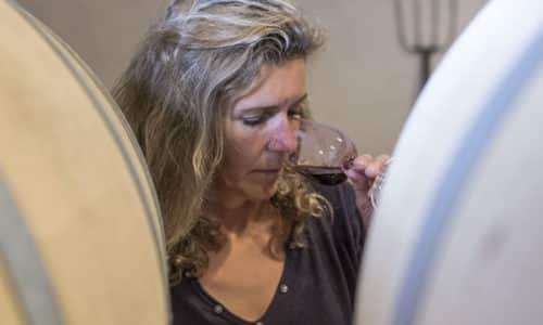 Sylvie du Clos de Vènes en dégustation